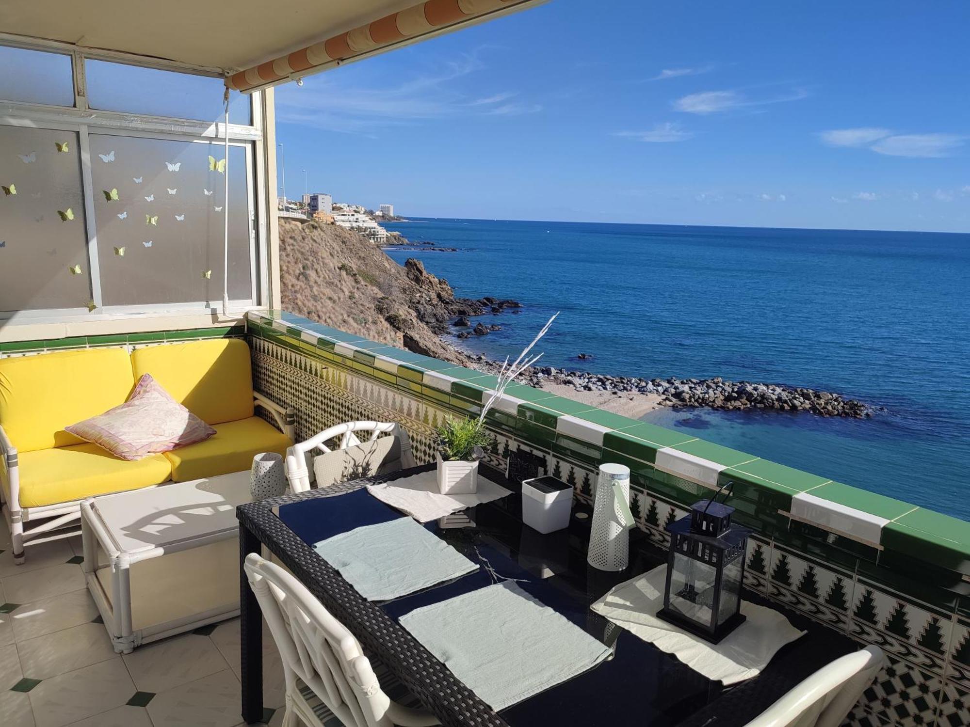 Apartamento En Playa Semi-Privada Бенальмадена Екстер'єр фото