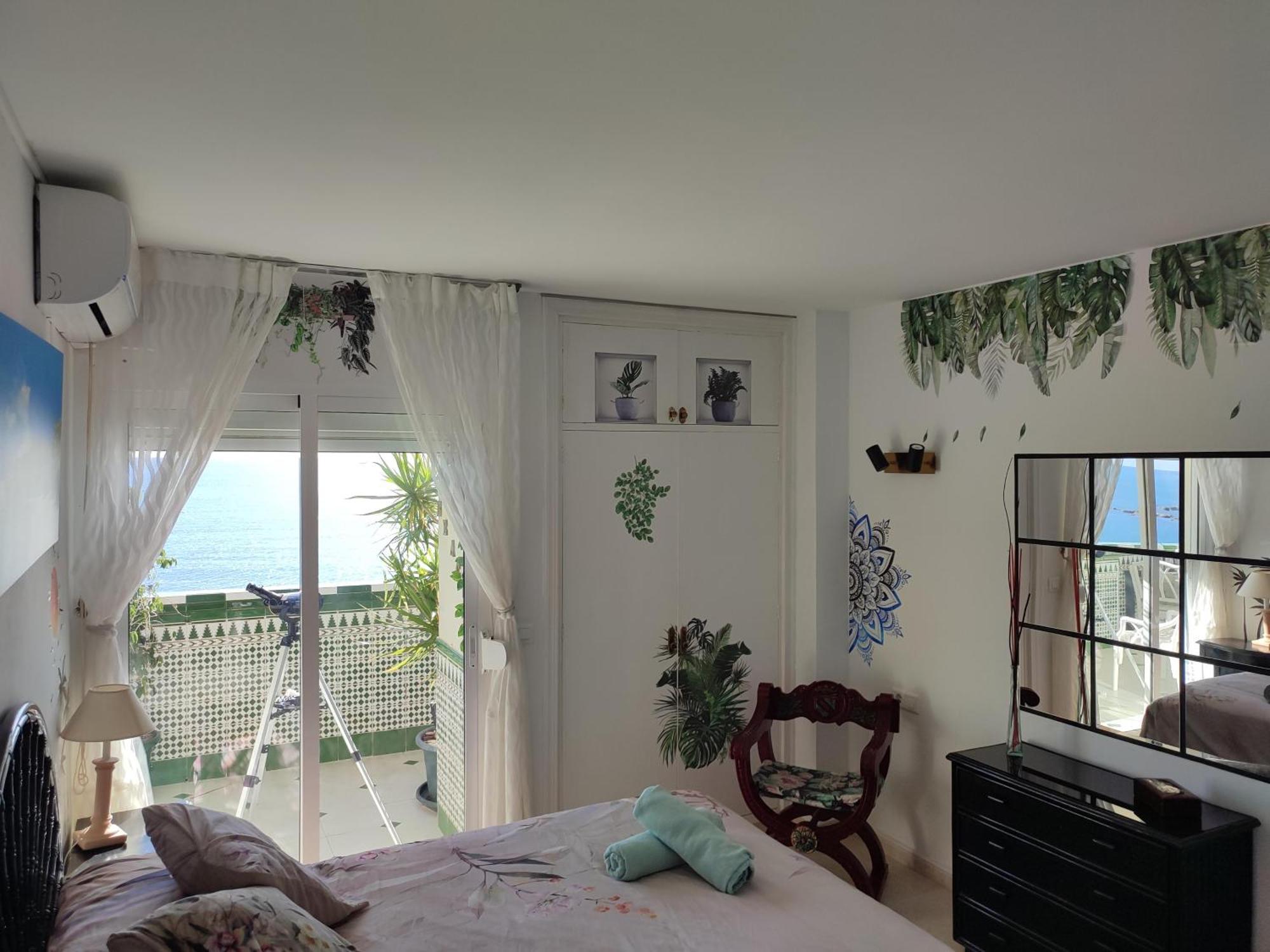 Apartamento En Playa Semi-Privada Бенальмадена Екстер'єр фото