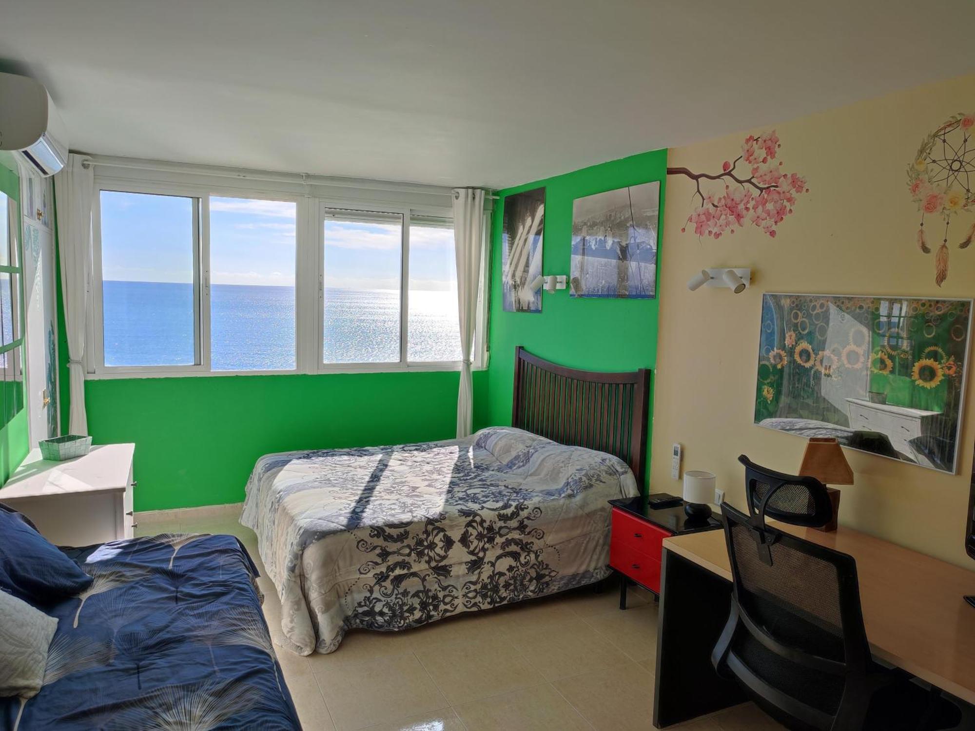 Apartamento En Playa Semi-Privada Бенальмадена Екстер'єр фото